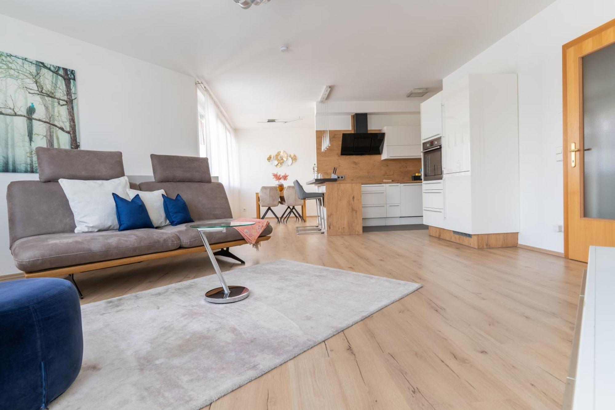 Apartment Klagenfurt Center With Free Parking - Ring41 Klagenfurt am Woerthersee Exterior foto