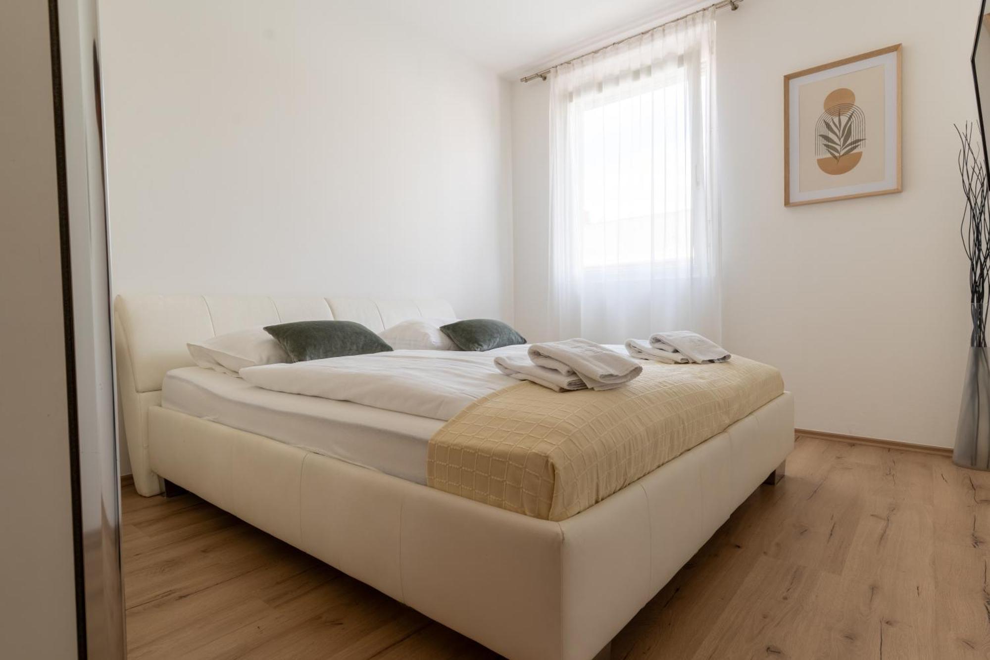 Apartment Klagenfurt Center With Free Parking - Ring41 Klagenfurt am Woerthersee Exterior foto